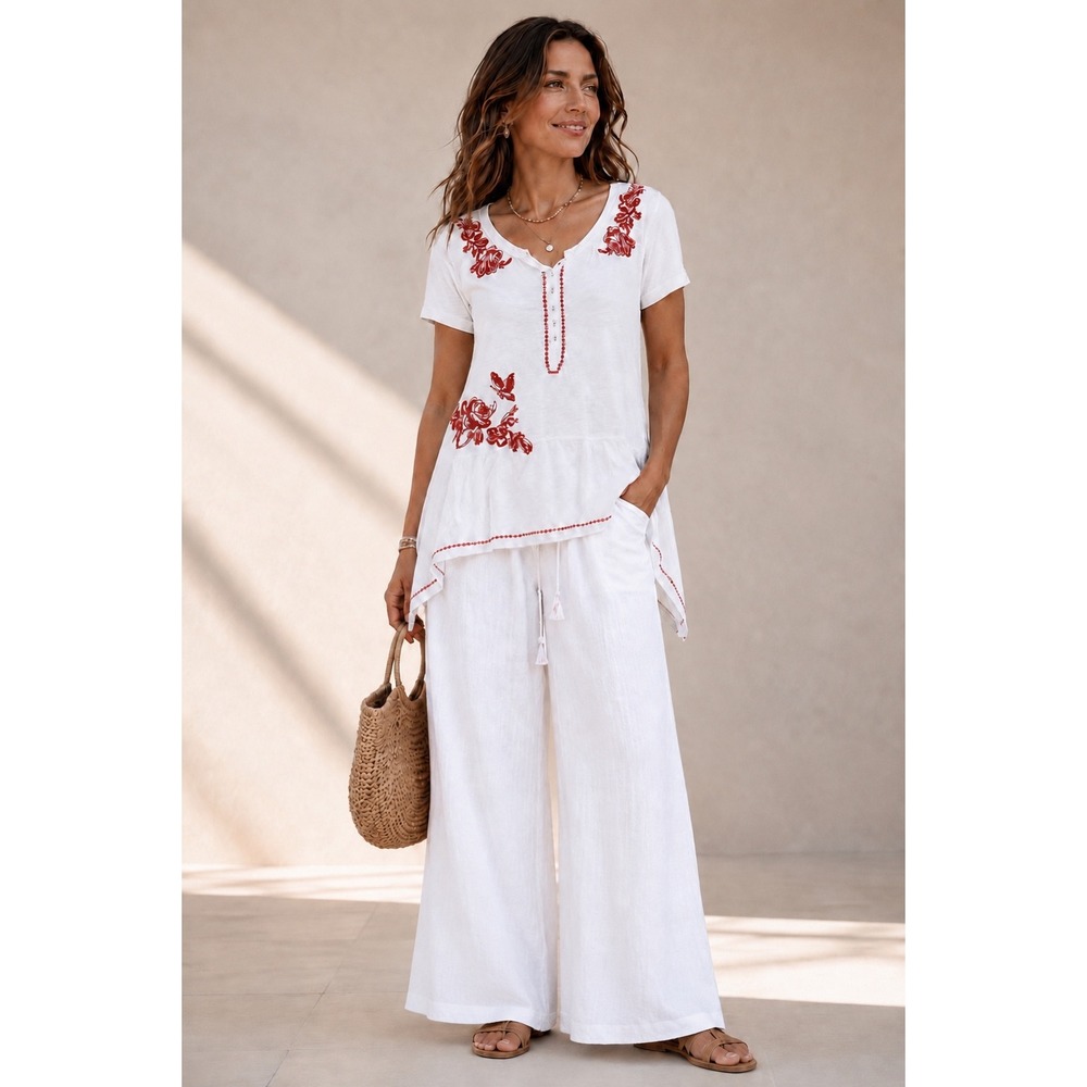 Johnny Was Small JW Los Angeles White Red Floral Embroidered Henley Top Boho
